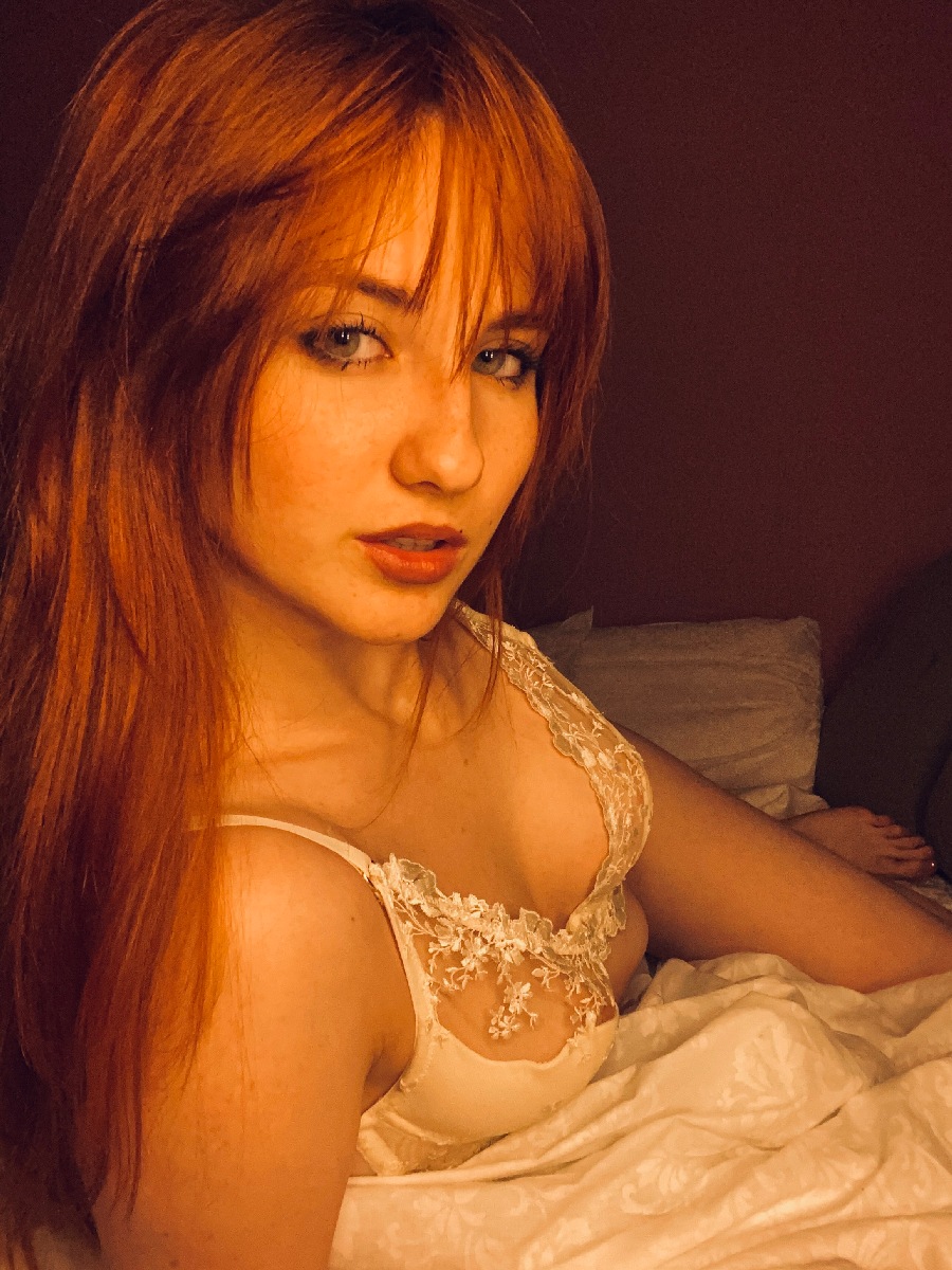 A playful frame from Nata — online in Tangerang-Selatan